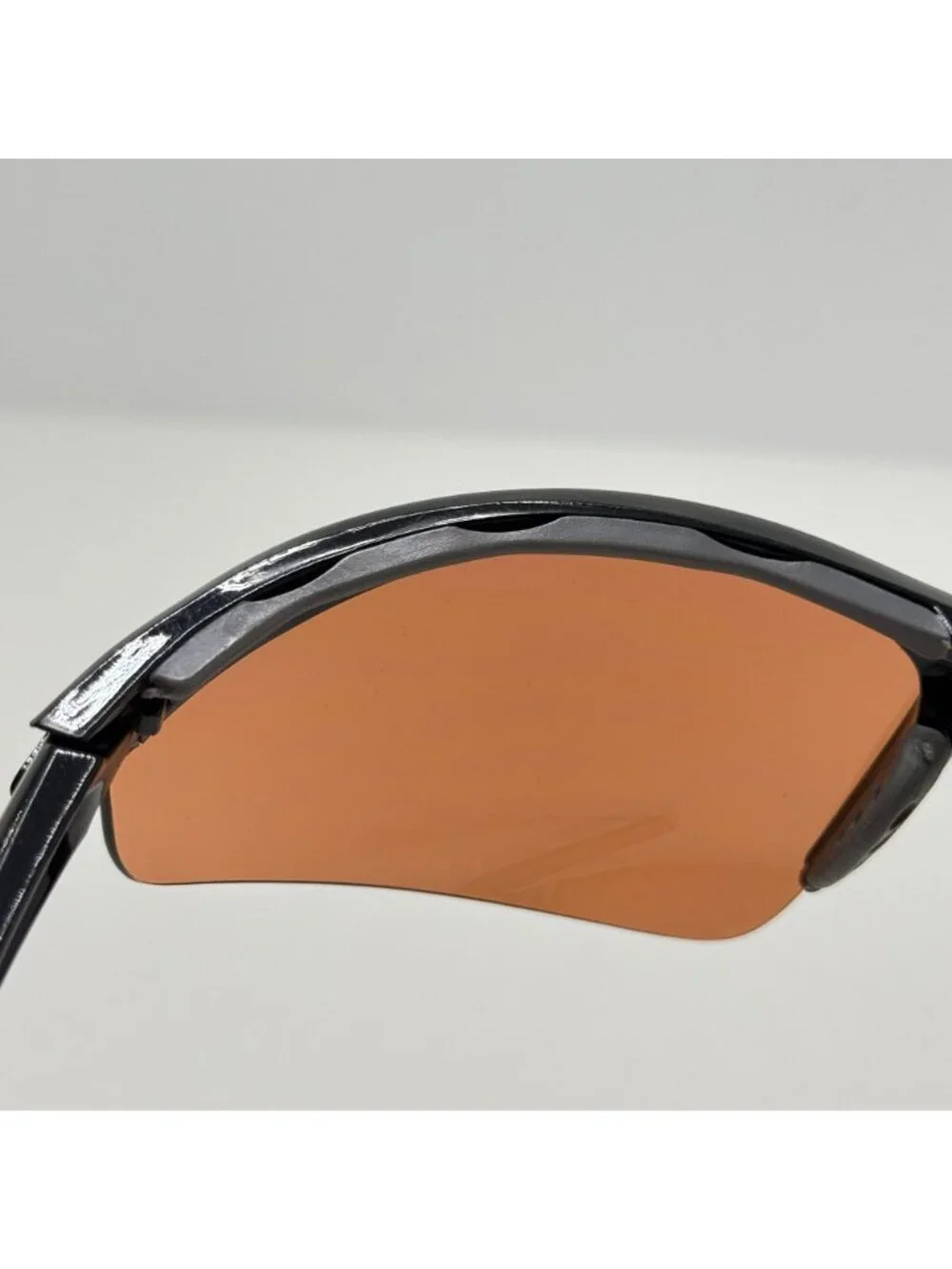 Kreed lenses have